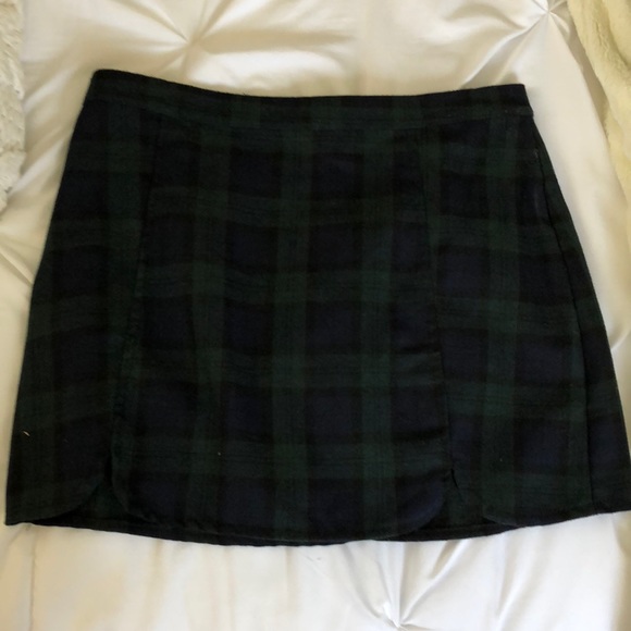 Brandy Melville Dresses & Skirts - Brandy Plaid Skirt